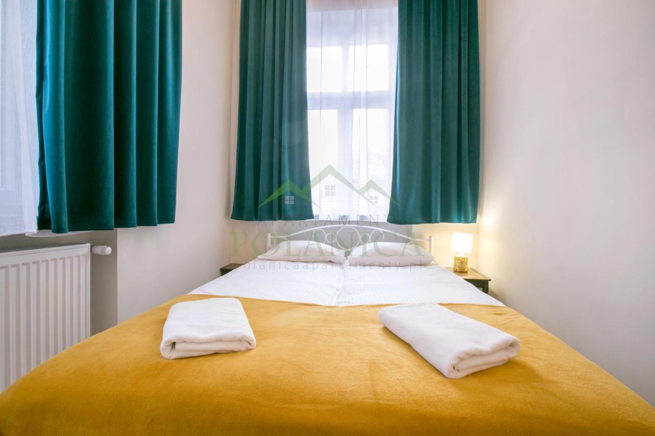 Apartament Piastowski ポラニツァ・ズドゥルイ エクステリア 写真