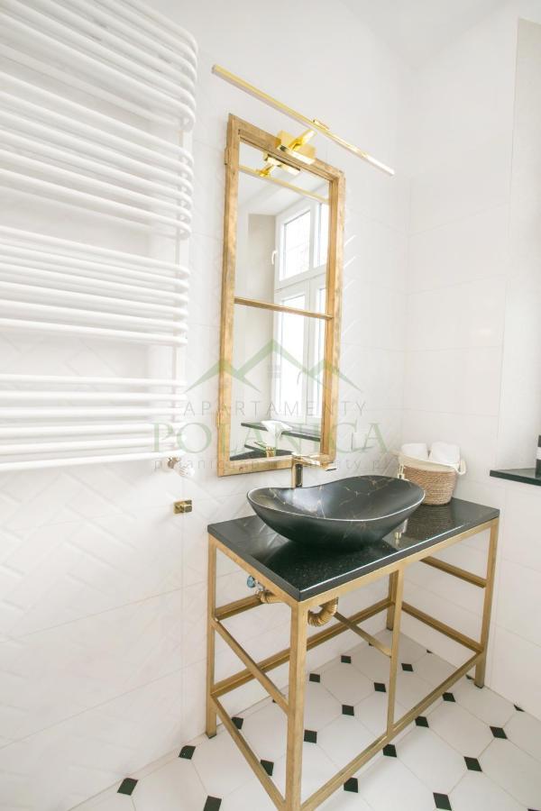 Apartament Piastowski ポラニツァ・ズドゥルイ エクステリア 写真