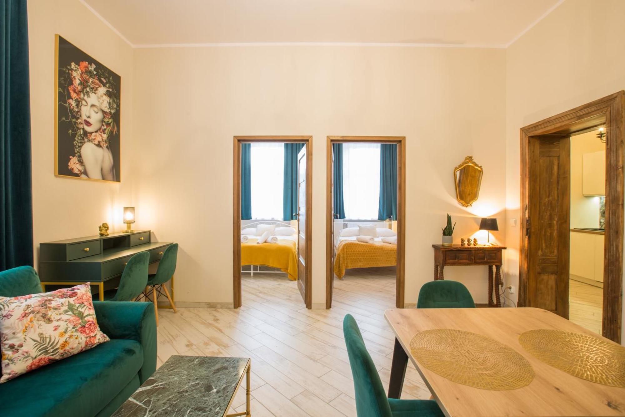 Apartament Piastowski ポラニツァ・ズドゥルイ エクステリア 写真
