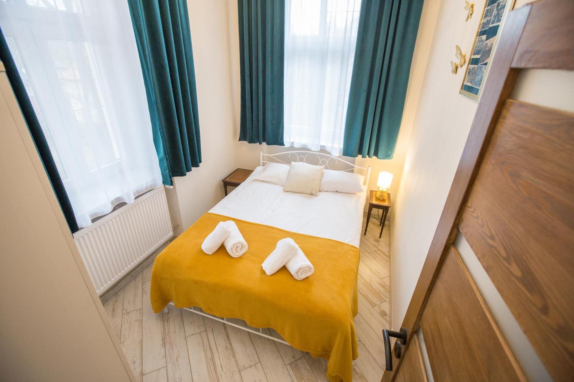Apartament Piastowski ポラニツァ・ズドゥルイ エクステリア 写真